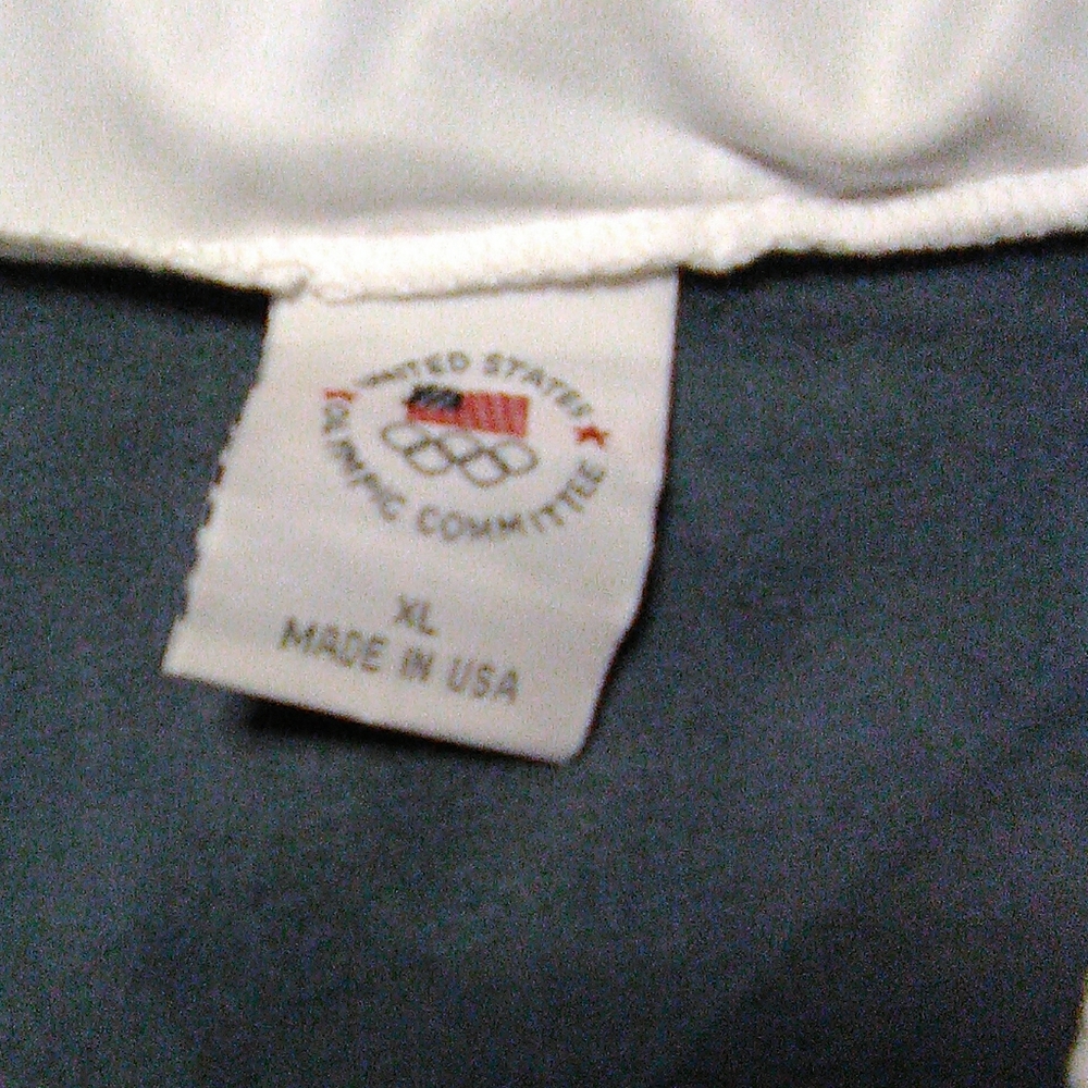 Performance jacket - Picture 2 of 3